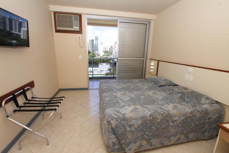 Coral Inn Vitoria Bagian luar foto